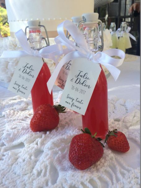 deux fioles de sirop parfum tarte aux fraises