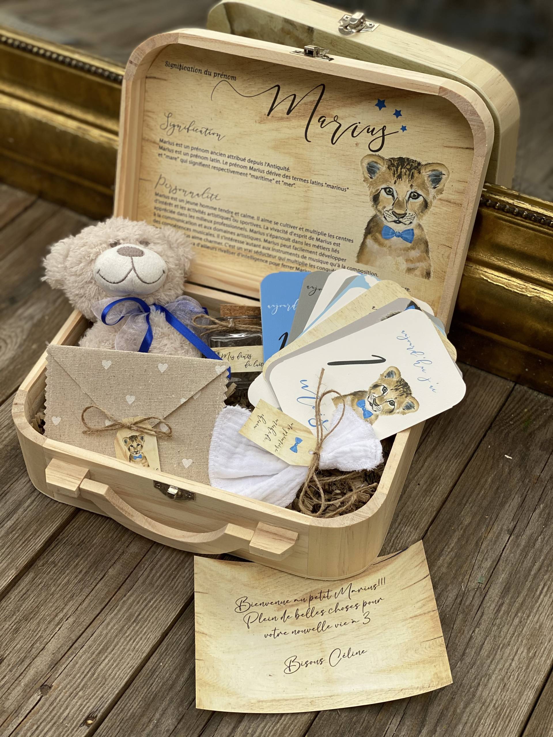 Box cadeau Souvenir Marius personnalisée pour nouveauné Box cadeau Souvenir Marius personnalisée pour nouveauné